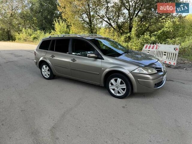 Коричневий Рено Меган, об'ємом двигуна 1.46 л та пробігом 384 тис. км за 3999 $, фото 7 на Automoto.ua