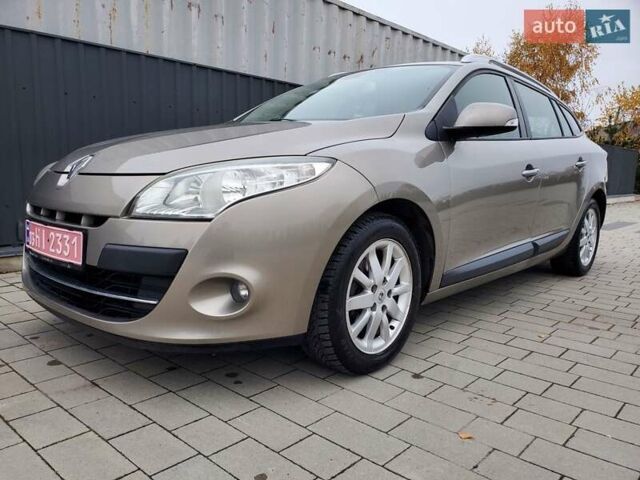 Коричневый Рено Меган, объемом двигателя 2 л и пробегом 176 тыс. км за 6900 $, фото 4 на Automoto.ua