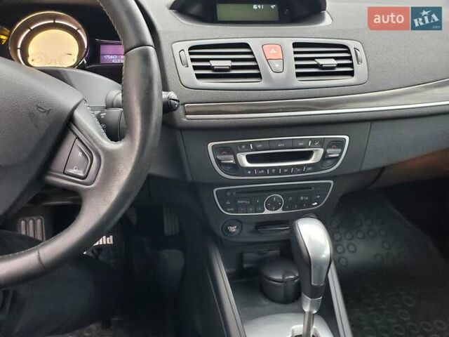 Коричневый Рено Меган, объемом двигателя 2 л и пробегом 176 тыс. км за 6900 $, фото 13 на Automoto.ua