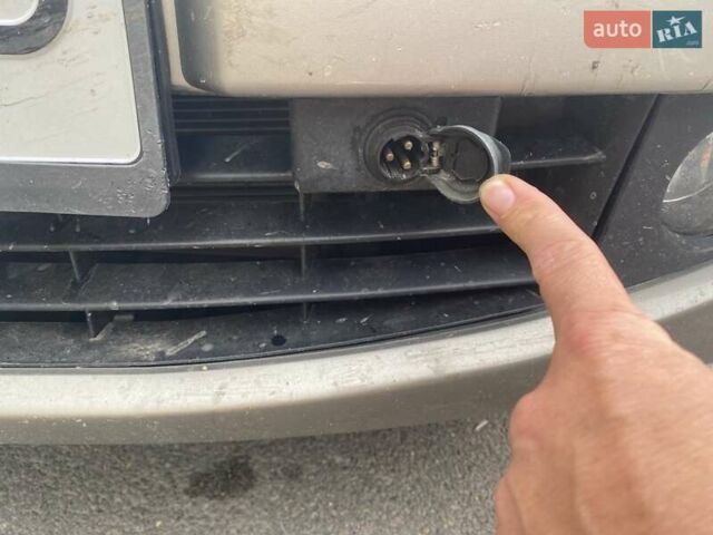 Рено Меган 2009 в Лозовой на Automoto.ua Коричневый Рено Меган, объемом двигателя 1.6 л и пробегом 215 тыс. км за 5900 $, фото 5 на Automoto.ua