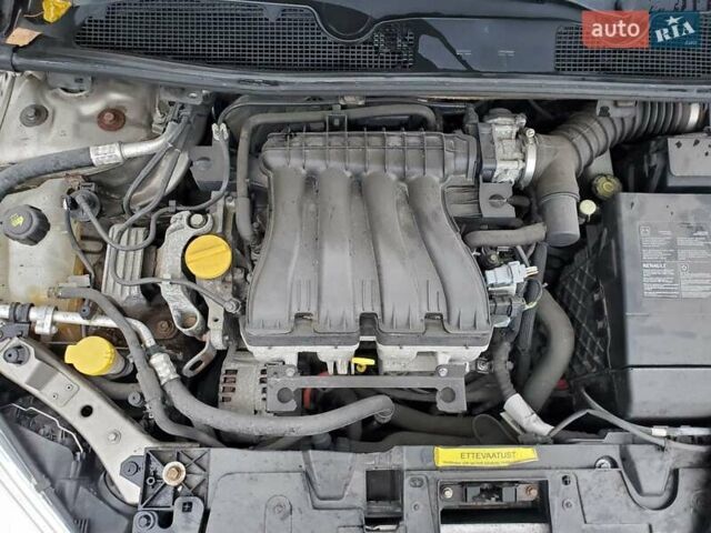 Коричневый Рено Меган, объемом двигателя 2 л и пробегом 176 тыс. км за 6900 $, фото 5 на Automoto.ua