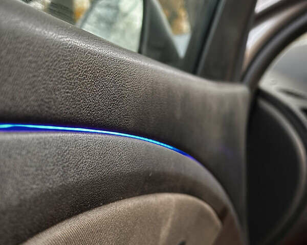 Коричневый Рено Меган, объемом двигателя 1.5 л и пробегом 275 тыс. км за 4999 $, фото 32 на Automoto.ua