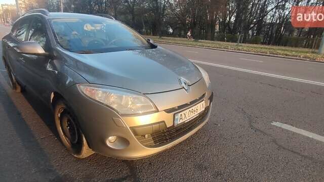 Коричневый Рено Меган, объемом двигателя 1.6 л и пробегом 213 тыс. км за 6500 $, фото 21 на Automoto.ua