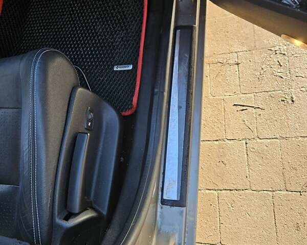 Коричневый Рено Меган, объемом двигателя 1.4 л и пробегом 255 тыс. км за 6500 $, фото 7 на Automoto.ua