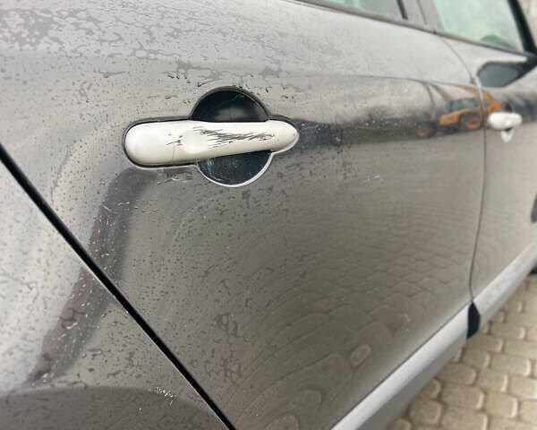 Коричневый Рено Меган, объемом двигателя 1.5 л и пробегом 259 тыс. км за 5899 $, фото 7 на Automoto.ua