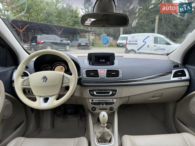 Коричневий Рено Меган, об'ємом двигуна 1.4 л та пробігом 212 тис. км за 6400 $, фото 22 на Automoto.ua