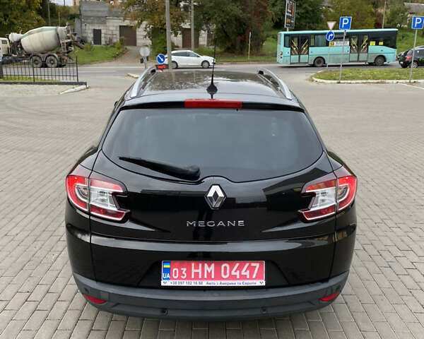 Коричневый Рено Меган, объемом двигателя 1.9 л и пробегом 268 тыс. км за 7600 $, фото 3 на Automoto.ua