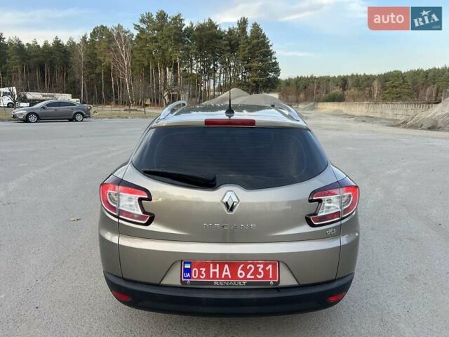 Коричневый Рено Меган, объемом двигателя 1.9 л и пробегом 250 тыс. км за 6900 $, фото 8 на Automoto.ua