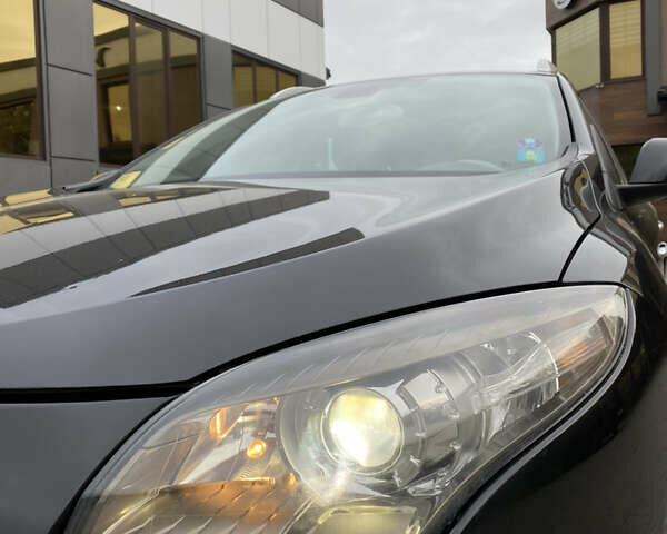 Коричневый Рено Меган, объемом двигателя 1.9 л и пробегом 268 тыс. км за 7600 $, фото 9 на Automoto.ua