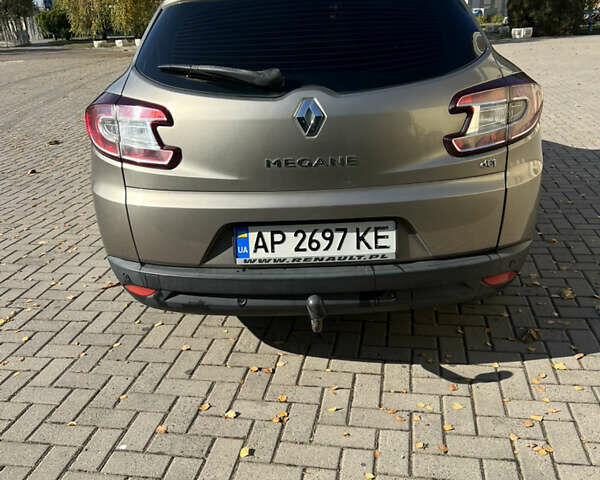 Коричневий Рено Меган, об'ємом двигуна 1.46 л та пробігом 289 тис. км за 6600 $, фото 6 на Automoto.ua