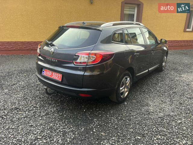 Коричневый Рено Меган, объемом двигателя 1.5 л и пробегом 222 тыс. км за 6999 $, фото 6 на Automoto.ua