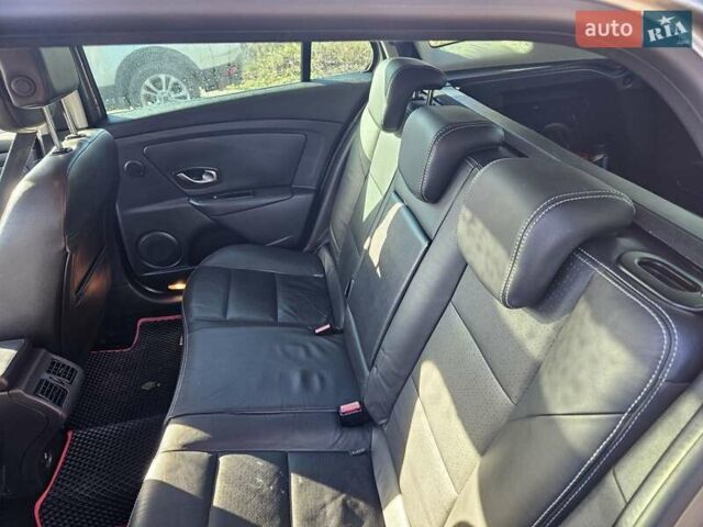 Коричневый Рено Меган, объемом двигателя 1.4 л и пробегом 255 тыс. км за 6500 $, фото 2 на Automoto.ua