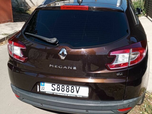 Рено Меган 2011 в Одессе на Automoto.ua Коричневый Рено Меган, объемом двигателя 1.9 л и пробегом 276 тыс. км за 7800 $, фото 7 на Automoto.ua