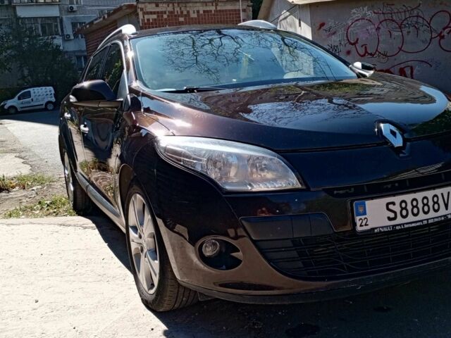 Рено Меган 2011 в Одессе на Automoto.ua Коричневый Рено Меган, объемом двигателя 1.9 л и пробегом 276 тыс. км за 7800 $, фото 20 на Automoto.ua