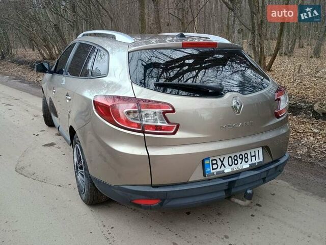 Коричневый Рено Меган, объемом двигателя 1.6 л и пробегом 277 тыс. км за 7000 $, фото 2 на Automoto.ua