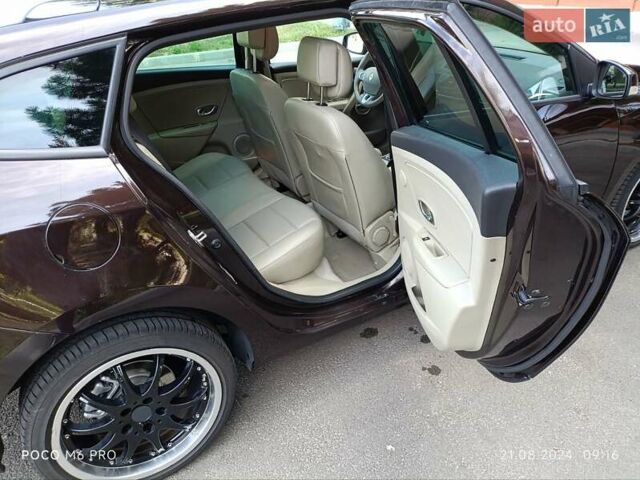 Коричневый Рено Меган, объемом двигателя 2 л и пробегом 288 тыс. км за 8999 $, фото 3 на Automoto.ua