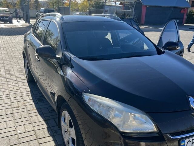 Рено Меган 2012 в Сторожинце на Automoto.ua Коричневый Рено Меган, объемом двигателя 1.5 л и пробегом 264 тыс. км за 8500 $, фото 1 на Automoto.ua