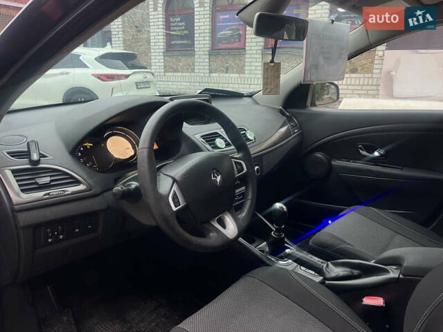 Коричневий Рено Меган, об'ємом двигуна 1.46 л та пробігом 380 тис. км за 6700 $, фото 11 на Automoto.ua