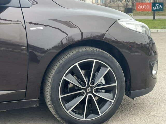 Коричневый Рено Меган, объемом двигателя 1.5 л и пробегом 197 тыс. км за 8950 $, фото 12 на Automoto.ua