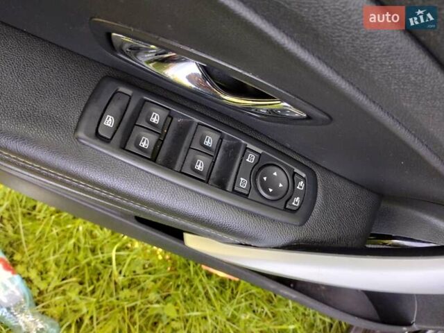 Коричневый Рено Меган, объемом двигателя 1.5 л и пробегом 239 тыс. км за 9000 $, фото 32 на Automoto.ua