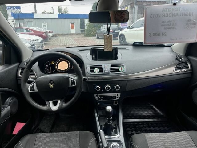 Коричневый Рено Меган, объемом двигателя 1.5 л и пробегом 380 тыс. км за 6700 $, фото 21 на Automoto.ua