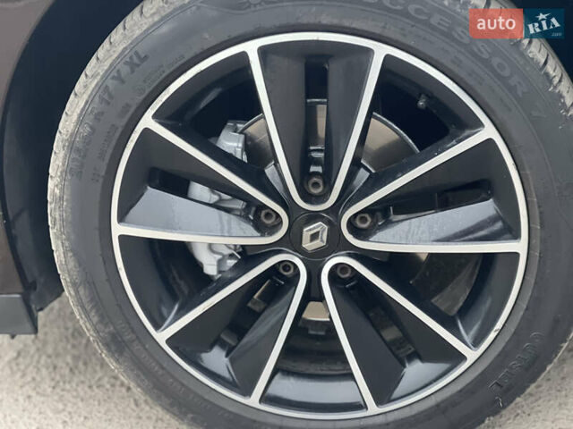 Коричневий Рено Меган, об'ємом двигуна 1.5 л та пробігом 197 тис. км за 8950 $, фото 27 на Automoto.ua