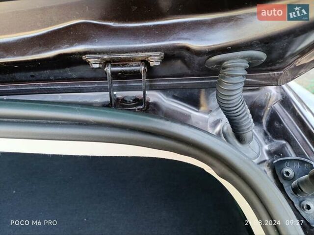 Коричневый Рено Меган, объемом двигателя 2 л и пробегом 288 тыс. км за 8999 $, фото 16 на Automoto.ua