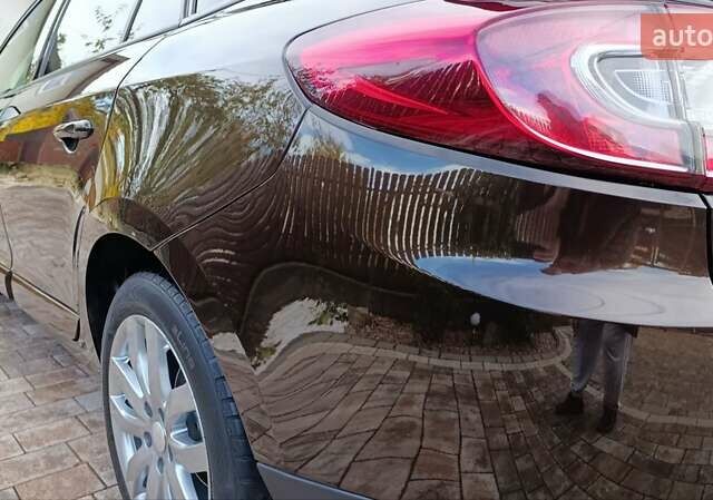 Коричневый Рено Меган, объемом двигателя 1.6 л и пробегом 229 тыс. км за 8700 $, фото 13 на Automoto.ua