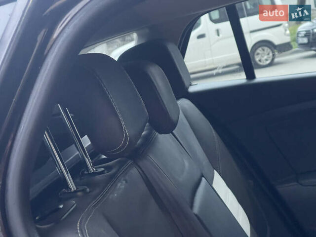 Коричневый Рено Меган, объемом двигателя 1.5 л и пробегом 197 тыс. км за 9200 $, фото 46 на Automoto.ua