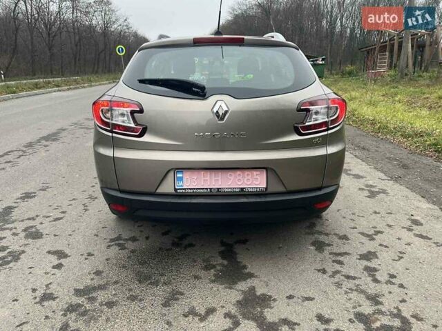 Коричневый Рено Меган, объемом двигателя 1.46 л и пробегом 262 тыс. км за 7850 $, фото 4 на Automoto.ua