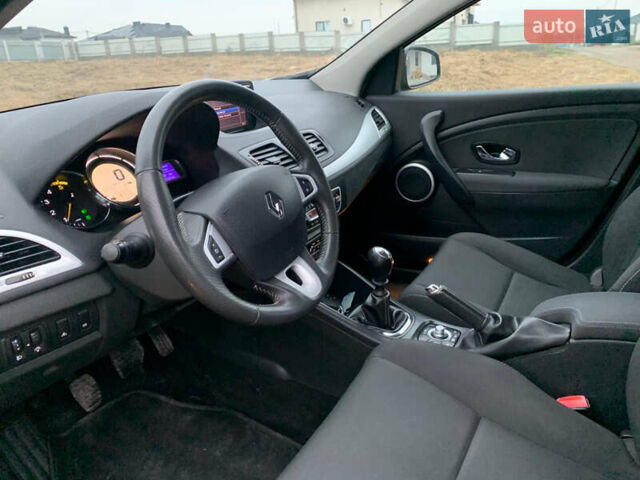 Коричневий Рено Меган, об'ємом двигуна 1.5 л та пробігом 239 тис. км за 8250 $, фото 9 на Automoto.ua