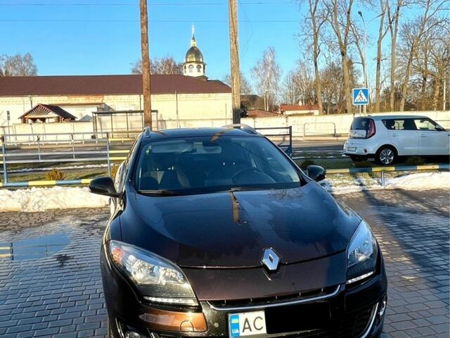 Коричневый Рено Меган, объемом двигателя 1.5 л и пробегом 244 тыс. км за 8600 $, фото 1 на Automoto.ua