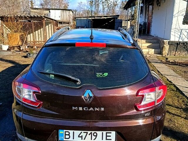 Коричневый Рено Меган, объемом двигателя 1.5 л и пробегом 206 тыс. км за 7800 $, фото 3 на Automoto.ua
