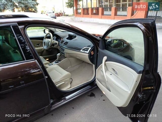 Коричневый Рено Меган, объемом двигателя 2 л и пробегом 288 тыс. км за 8999 $, фото 1 на Automoto.ua