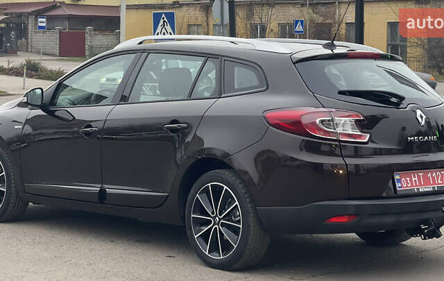 Коричневий Рено Меган, об'ємом двигуна 1.5 л та пробігом 197 тис. км за 8900 $, фото 22 на Automoto.ua