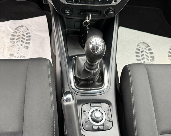 Коричневый Рено Меган, объемом двигателя 1.5 л и пробегом 233 тыс. км за 7800 $, фото 24 на Automoto.ua