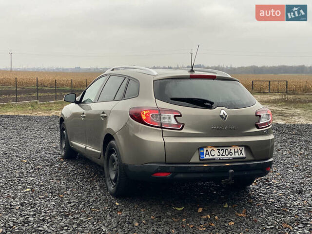 Коричневий Рено Меган, об'ємом двигуна 1.46 л та пробігом 314 тис. км за 8300 $, фото 31 на Automoto.ua