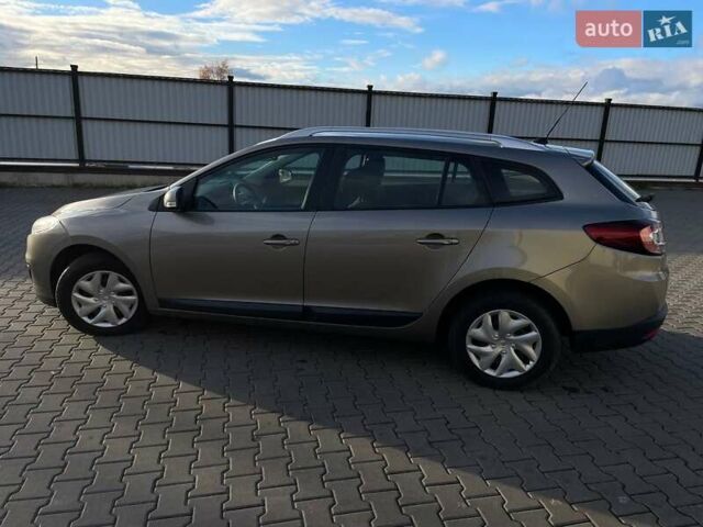 Рено Меган 2012 в Луцке на Automoto.ua Коричневый Рено Меган, объемом двигателя 1.46 л и пробегом 260 тыс. км за 7200 $, фото 3 на Automoto.ua