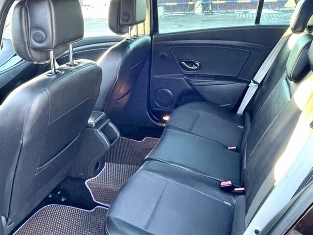 Коричневый Рено Меган, объемом двигателя 1.5 л и пробегом 244 тыс. км за 8600 $, фото 15 на Automoto.ua