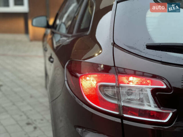 Коричневый Рено Меган, объемом двигателя 1.5 л и пробегом 197 тыс. км за 9200 $, фото 25 на Automoto.ua