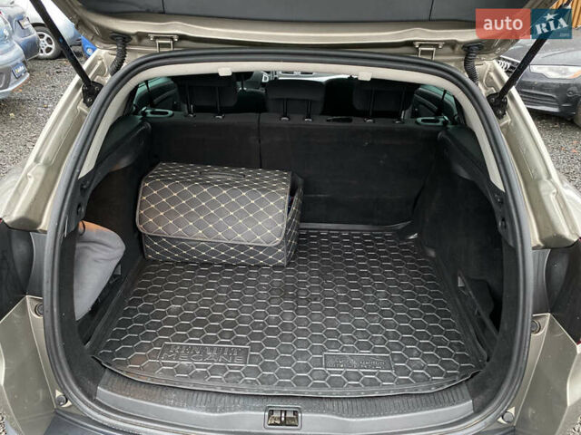Коричневий Рено Меган, об'ємом двигуна 1.46 л та пробігом 314 тис. км за 8300 $, фото 60 на Automoto.ua