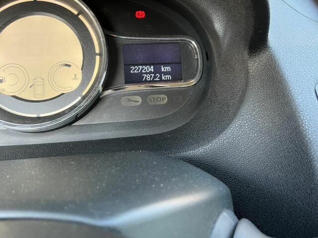 Коричневий Рено Меган, об'ємом двигуна 1.5 л та пробігом 228 тис. км за 9199 $, фото 17 на Automoto.ua