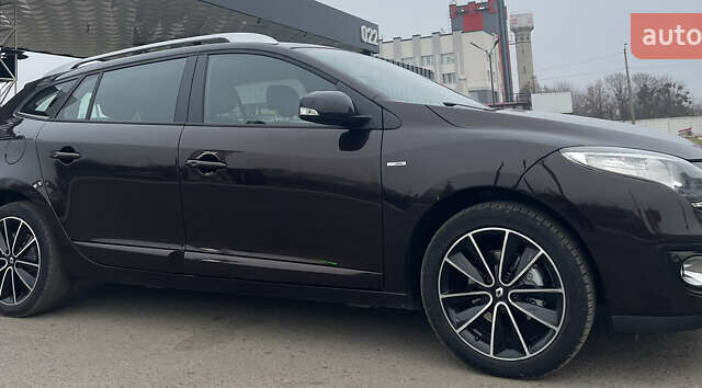 Коричневий Рено Меган, об'ємом двигуна 1.5 л та пробігом 197 тис. км за 8900 $, фото 7 на Automoto.ua