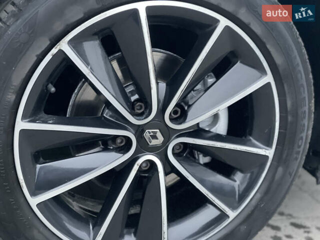 Коричневый Рено Меган, объемом двигателя 1.5 л и пробегом 197 тыс. км за 9200 $, фото 11 на Automoto.ua