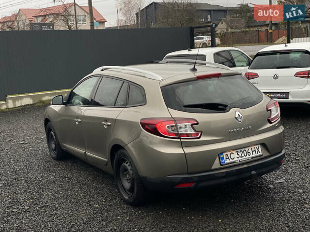 Коричневий Рено Меган, об'ємом двигуна 1.46 л та пробігом 314 тис. км за 8300 $, фото 2 на Automoto.ua