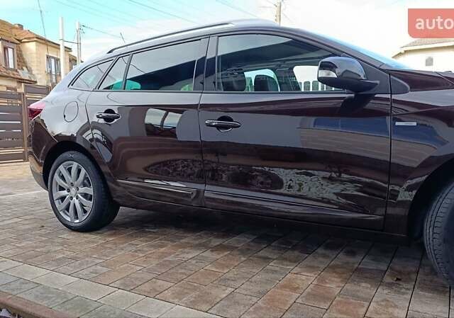 Коричневый Рено Меган, объемом двигателя 1.6 л и пробегом 229 тыс. км за 8700 $, фото 32 на Automoto.ua