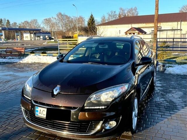 Коричневый Рено Меган, объемом двигателя 1.5 л и пробегом 244 тыс. км за 8600 $, фото 2 на Automoto.ua