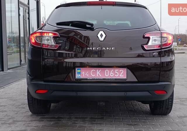 Коричневый Рено Меган, объемом двигателя 1.6 л и пробегом 274 тыс. км за 8700 $, фото 29 на Automoto.ua