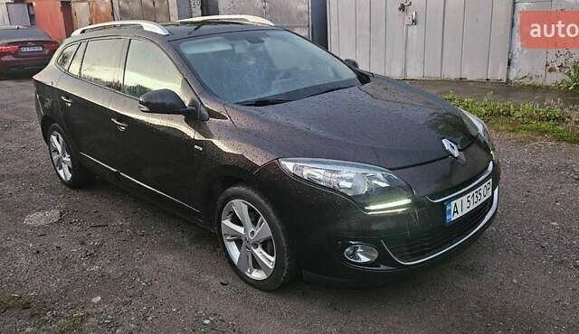 Коричневый Рено Меган, объемом двигателя 1.5 л и пробегом 263 тыс. км за 8500 $, фото 5 на Automoto.ua