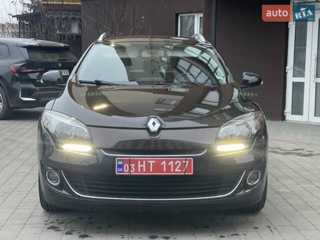 Коричневый Рено Меган, объемом двигателя 1.5 л и пробегом 197 тыс. км за 9200 $, фото 14 на Automoto.ua